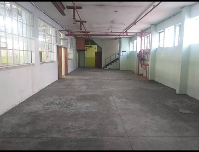 1,350M² WAREHOUSE TO LET IN MAITLAND